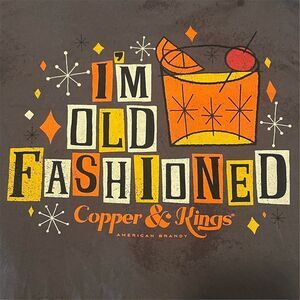 I'm Old Fashioned Copper & Kings Brandy Graphic T-Shirt Unisex XL Gray Crew Neck